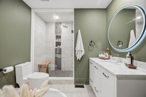 Photo 28 at 37 - 126 Resurrection Road, City Centre West, Toronto