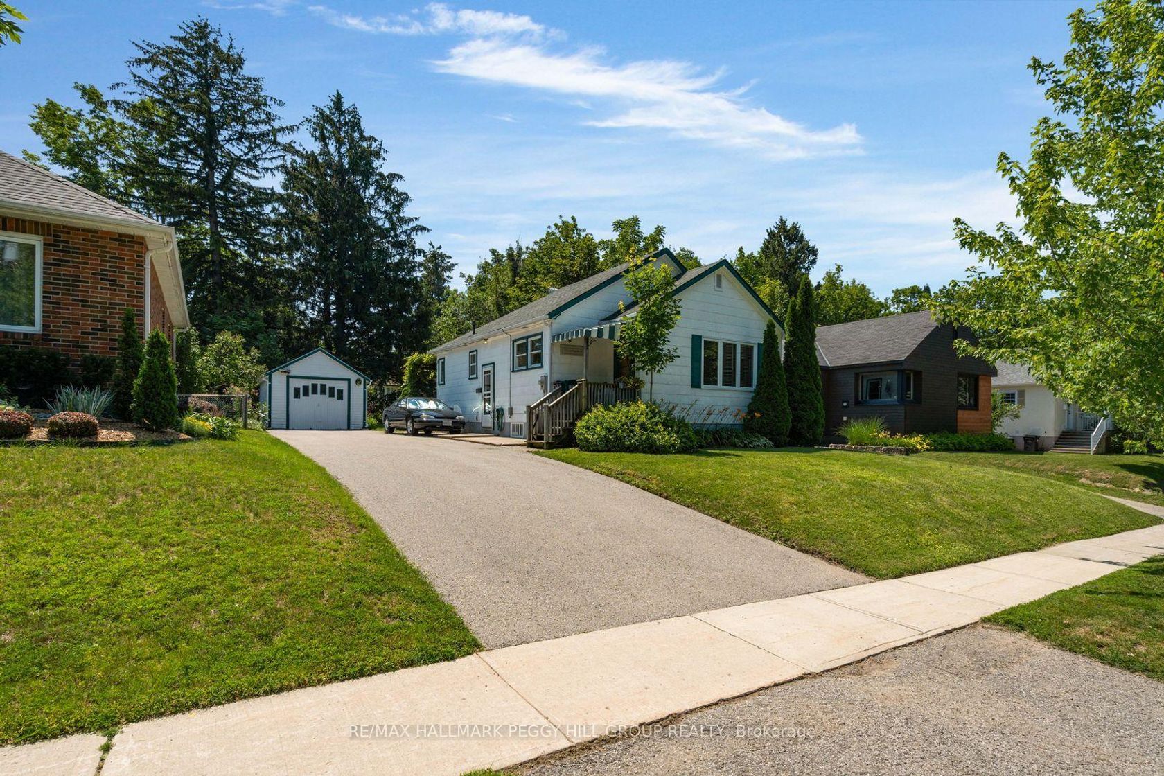 171 Codrington Street, Codrington, Barrie photo number 2