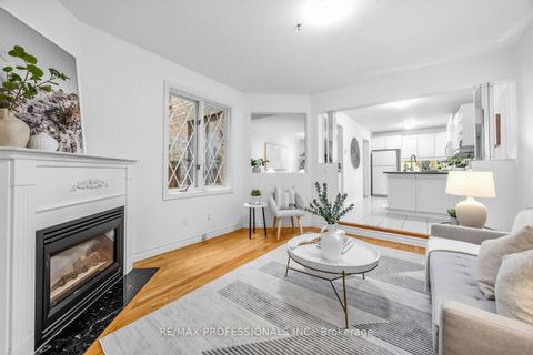 Photo 12 at 7 Briarly Lane, Kingsway South, Toronto