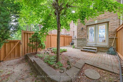 Photo 34 at 7 Briarly Lane, Kingsway South, Toronto