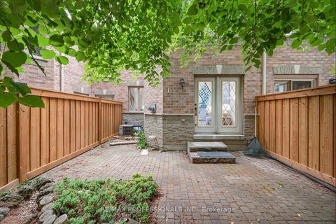 Photo 35 at 7 Briarly Lane, Kingsway South, Toronto
