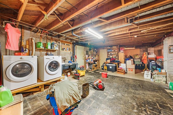 Photo 21 at 39 Heathview Avenue, Bayview Village, Toronto