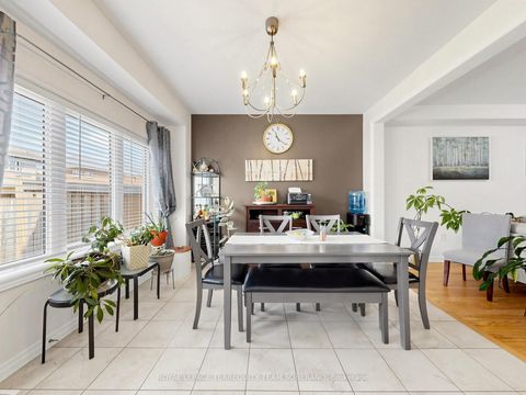 Photo 13 at 1516 Farrow Crescent, Alcona, Innisfil