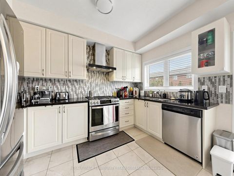 Photo 15 at 1516 Farrow Crescent, Alcona, Innisfil