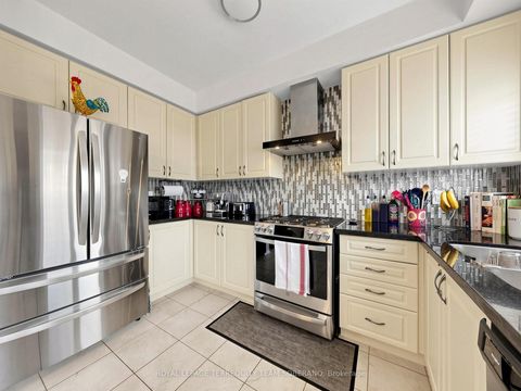 Photo 17 at 1516 Farrow Crescent, Alcona, Innisfil