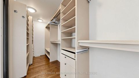 Photo 12 at 20 Blackforest Drive, Oak Ridges, Richmond Hill