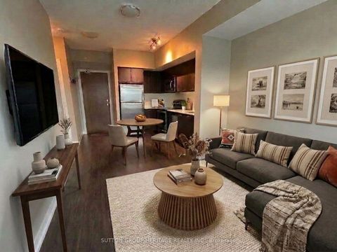 Photo 3 at 907 - 2212 Lake Shore Boulevard W, Mimico, Toronto