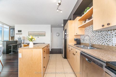 Photo 14 at 3303 - 361 Front Street W, Waterfront Communities C1, Toronto