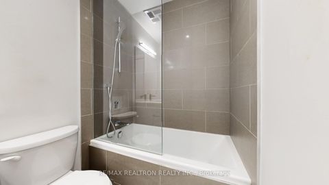 Photo 19 at 201 - 608 Richmond Street W, Waterfront Communities C1, Toronto