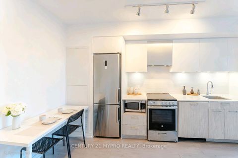 Photo 11 at 735 - 251 Jarvis Street, Moss Park, Toronto
