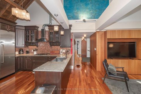 Photo 10 at 308 - 384 Sunnyside Avenue, Swansea, Toronto