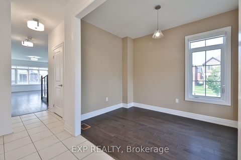 Photo 3 at 1487 Farrow Cres Crescent, Rural Innisfil, Innisfil