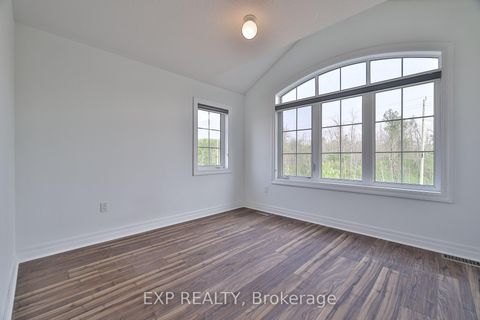 Photo 27 at 1487 Farrow Cres Crescent, Rural Innisfil, Innisfil