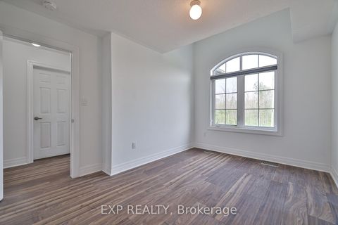 Photo 31 at 1487 Farrow Cres Crescent, Rural Innisfil, Innisfil