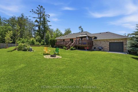 Photo 1 at 101 Maple Avenue, Sutton & Jackson's Point, Georgina