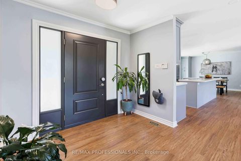 Photo 4 at 101 Maple Avenue, Sutton & Jackson's Point, Georgina