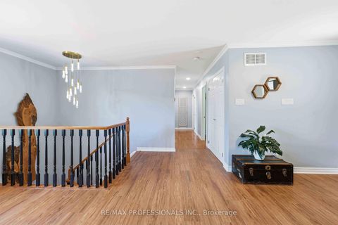 Photo 14 at 101 Maple Avenue, Sutton & Jackson's Point, Georgina