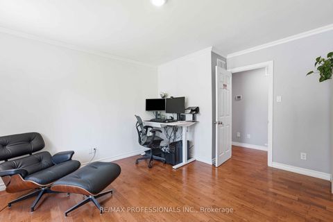 Photo 21 at 101 Maple Avenue, Sutton & Jackson's Point, Georgina