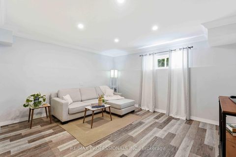 Photo 30 at 101 Maple Avenue, Sutton & Jackson's Point, Georgina
