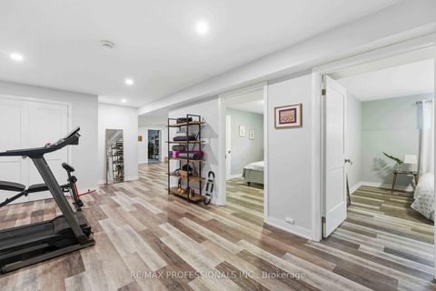 Photo 32 at 101 Maple Avenue, Sutton & Jackson's Point, Georgina