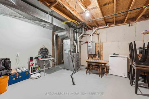 Photo 39 at 101 Maple Avenue, Sutton & Jackson's Point, Georgina