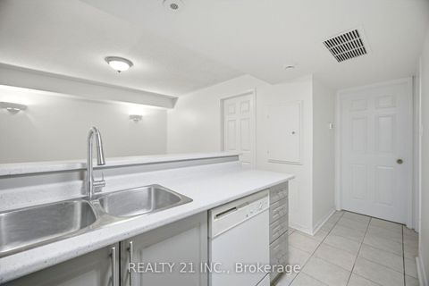Photo 11 at 93 - 200 Mclevin Avenue, Malvern, Toronto