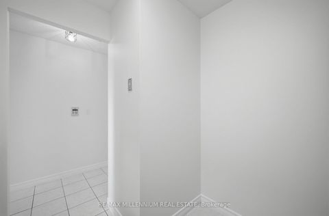 Photo 10 at 1532 - 68 Corporate Drive, Woburn, Toronto