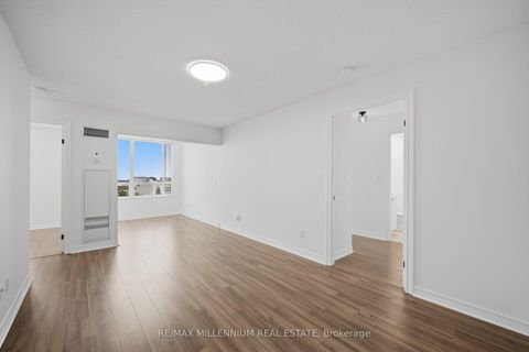 Photo 14 at 1532 - 68 Corporate Drive, Woburn, Toronto