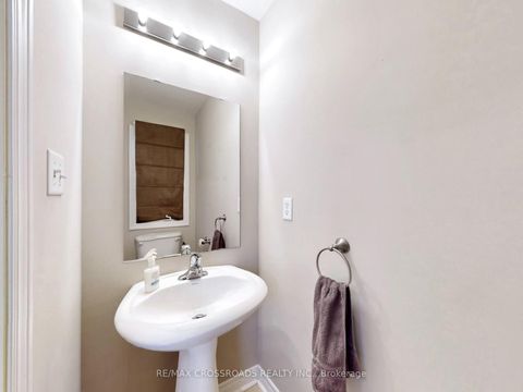 Photo 27 at 39 Pantano Drive, Patterson, Vaughan