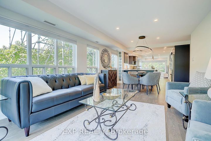 Photo 3 at 321 - 900 Bogart Mill Trail, College Manor, Newmarket