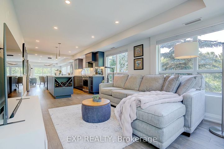 Photo 13 at 321 - 900 Bogart Mill Trail, College Manor, Newmarket
