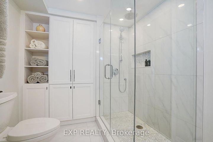 Photo 17 at 321 - 900 Bogart Mill Trail, College Manor, Newmarket