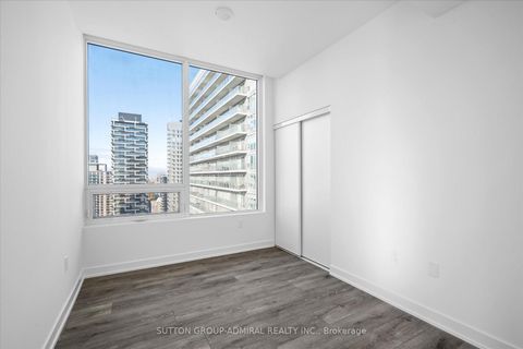 Photo 9 at 2902 - 127 Broadway Avenue, Mount Pleasant West, Toronto