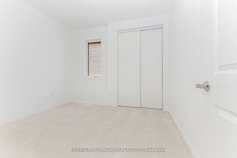 Photo 25 at 54 Gretzky Avenue, Rural Barrie Southeast, Barrie