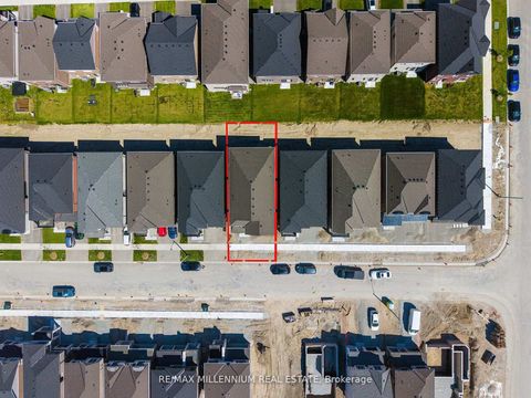 Photo 37 at 54 Gretzky Avenue, Rural Barrie Southeast, Barrie