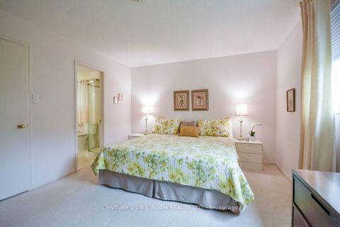 Photo 17 at 62 Benson Drive, Northwest, Barrie