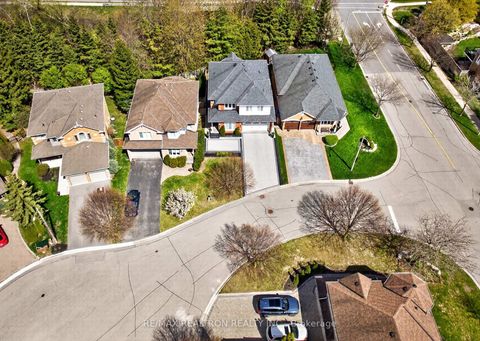Photo 2 at 5 Yvonne Place, Bayview Wellington, Aurora