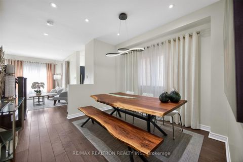 Photo 15 at 5 Yvonne Place, Bayview Wellington, Aurora