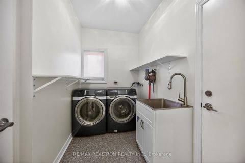 Photo 43 at 5 Yvonne Place, Bayview Wellington, Aurora