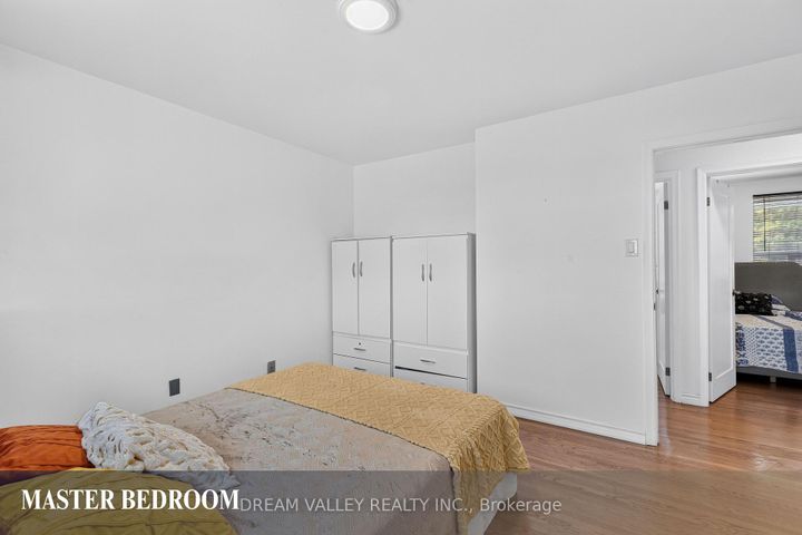 Photo 15 at 51 Sloley Road, Cliffcrest, Toronto