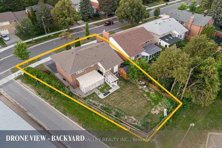 Photo 40 at 51 Sloley Road, Cliffcrest, Toronto