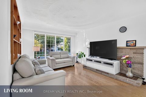 Photo 6 at 51 Sloley Road, Cliffcrest, Toronto