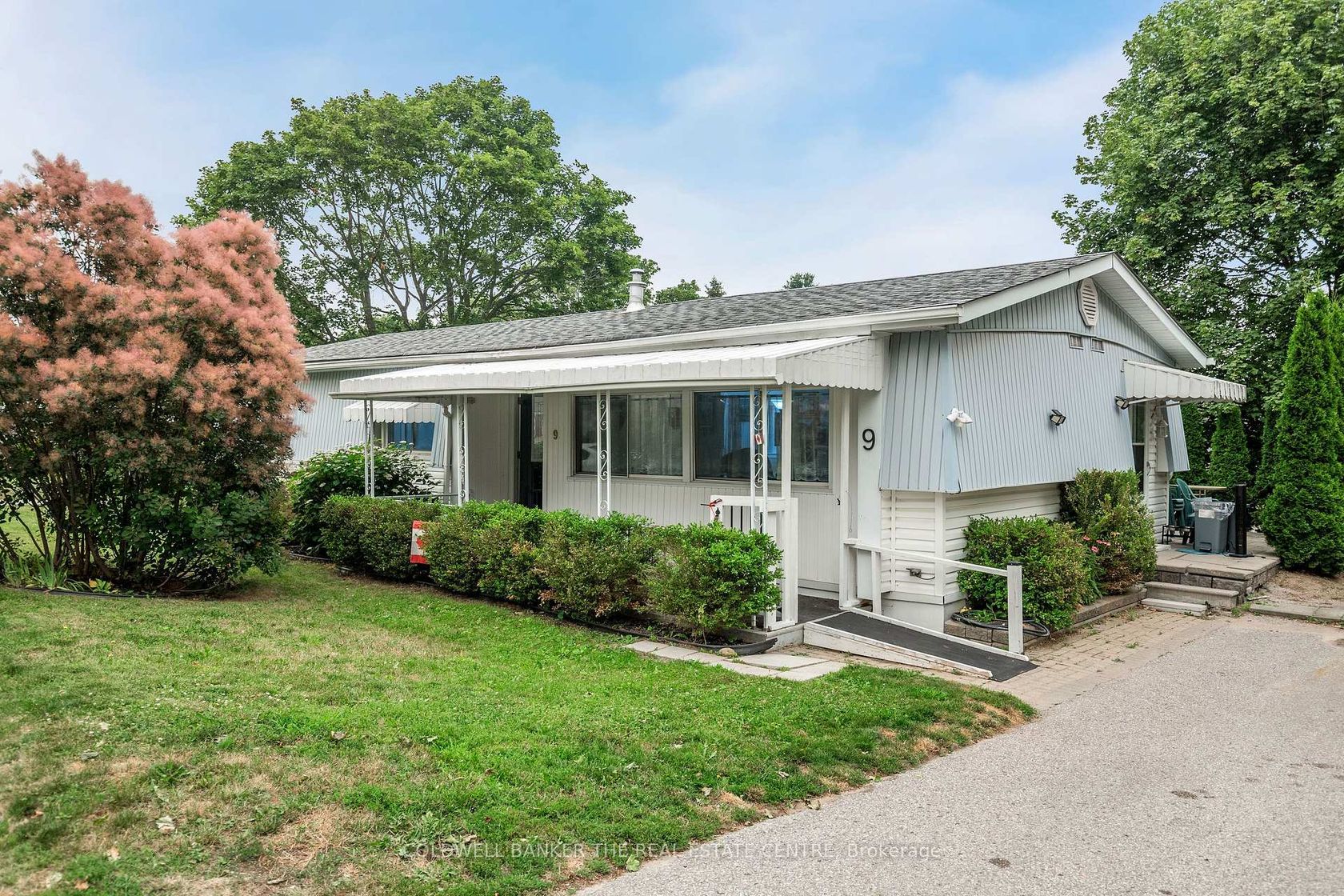 9 Hawthorne Drive, Rural Innisfil, Innisfil photo number 2