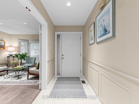 Photo 3 at 129 Franklin Avenue, Yorkhill, Vaughan