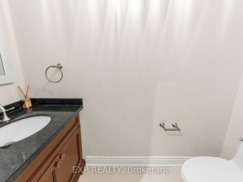 Photo 12 at 129 Franklin Avenue, Yorkhill, Vaughan