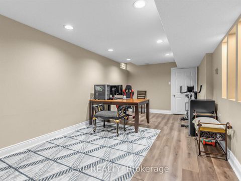 Photo 25 at 129 Franklin Avenue, Yorkhill, Vaughan