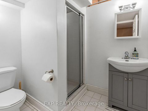 Photo 29 at 129 Franklin Avenue, Yorkhill, Vaughan