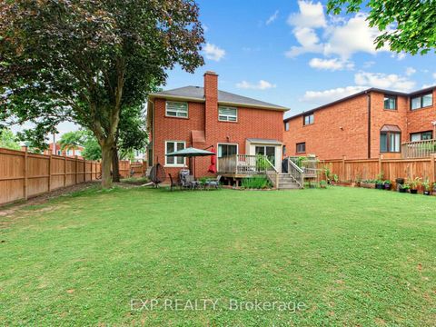 Photo 32 at 129 Franklin Avenue, Yorkhill, Vaughan