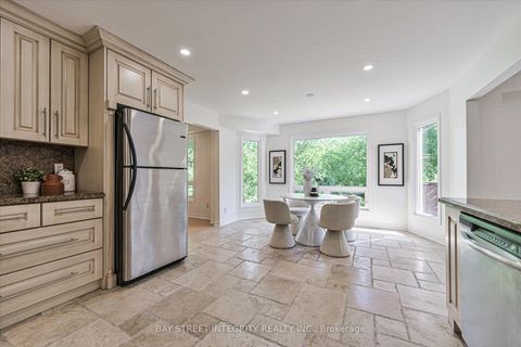 Photo 13 at 151 Old Surrey Lane, South Richvale, Richmond Hill