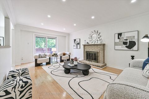 Photo 15 at 151 Old Surrey Lane, South Richvale, Richmond Hill